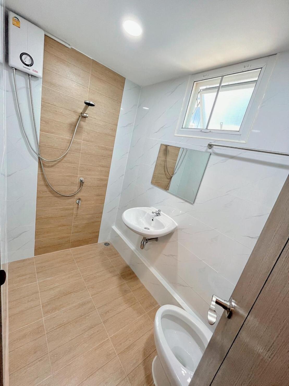 Number9 Bangkoknoi Bkk Hotel Kültér fotó