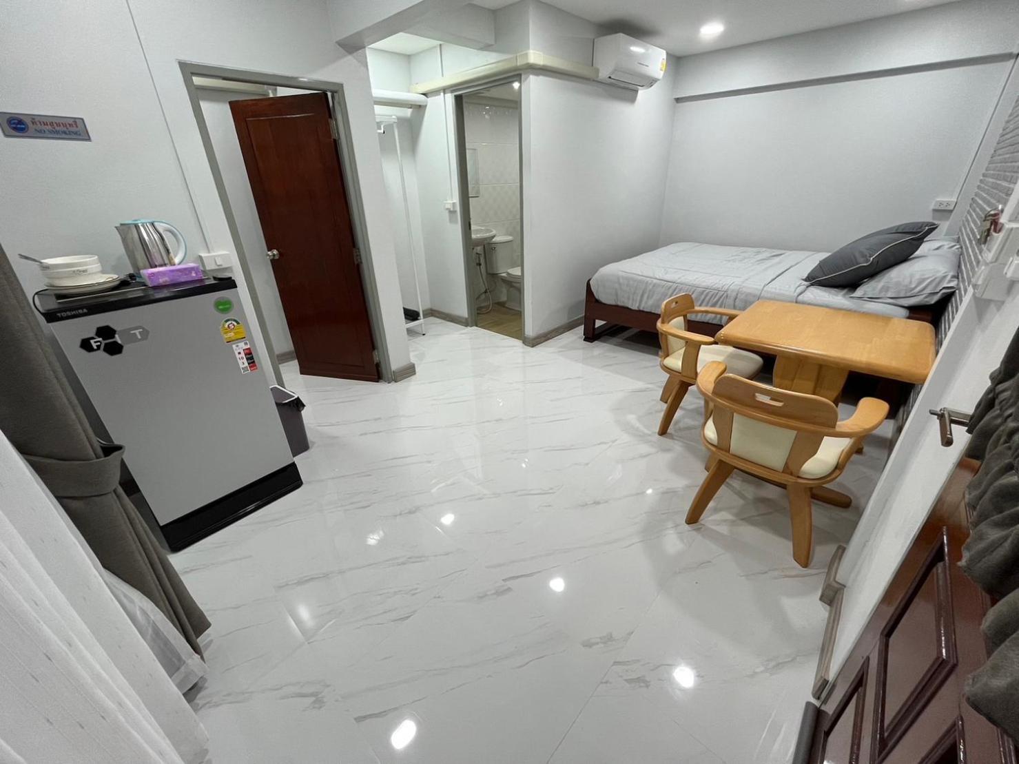 Number9 Bangkoknoi Bkk Hotel Kültér fotó