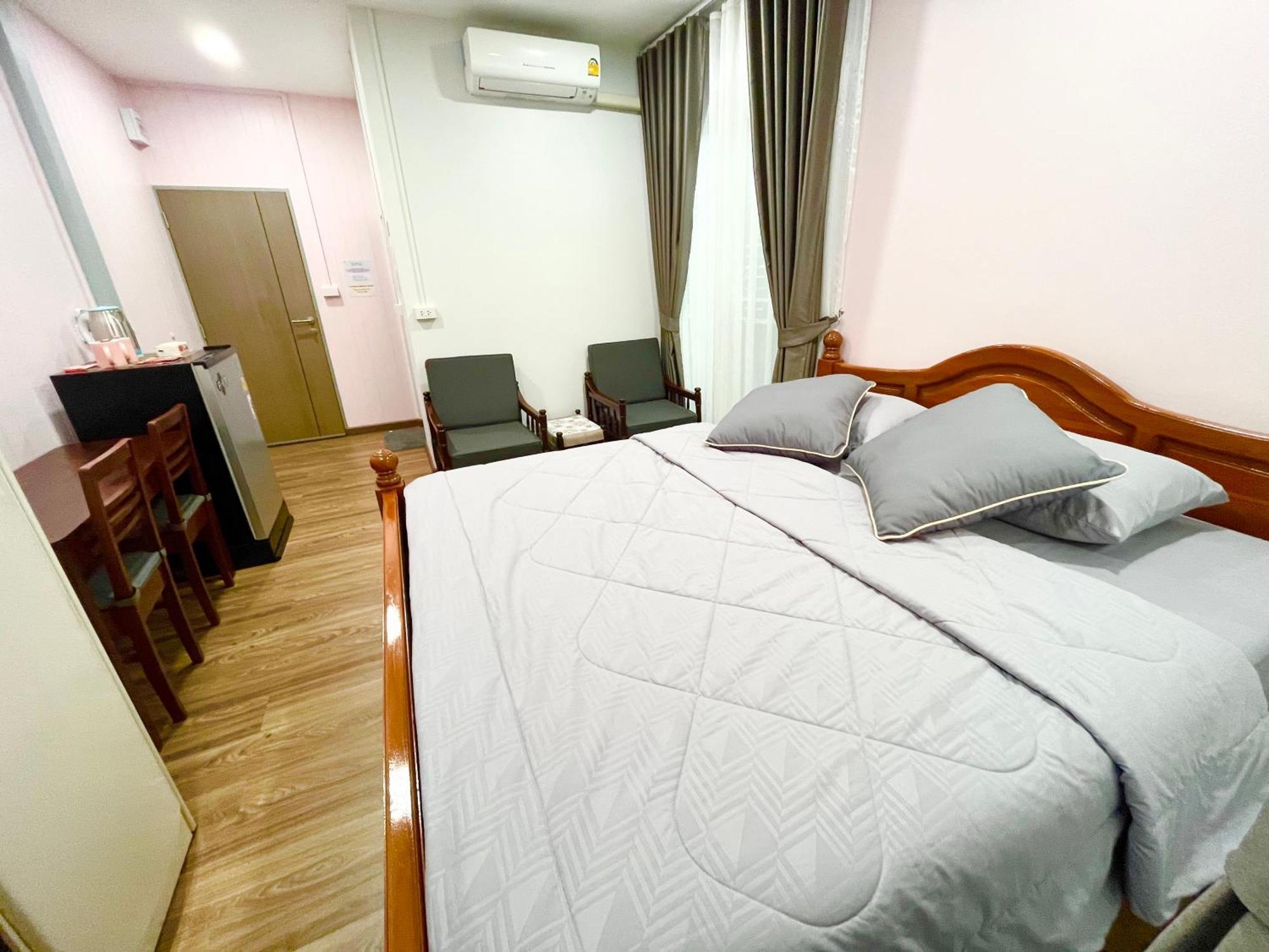 Number9 Bangkoknoi Bkk Hotel Kültér fotó